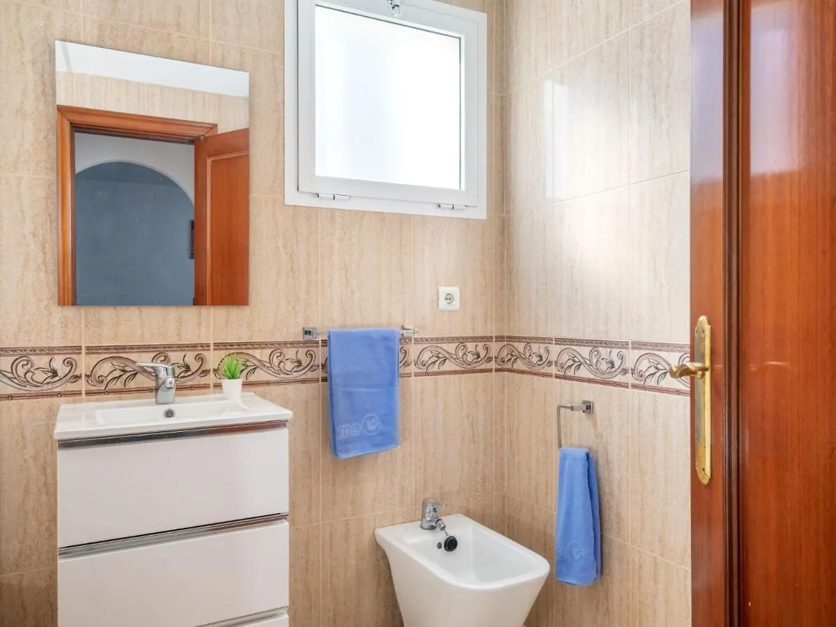 Apartment Los Nadales By Interhome 贝纳尔马德纳
