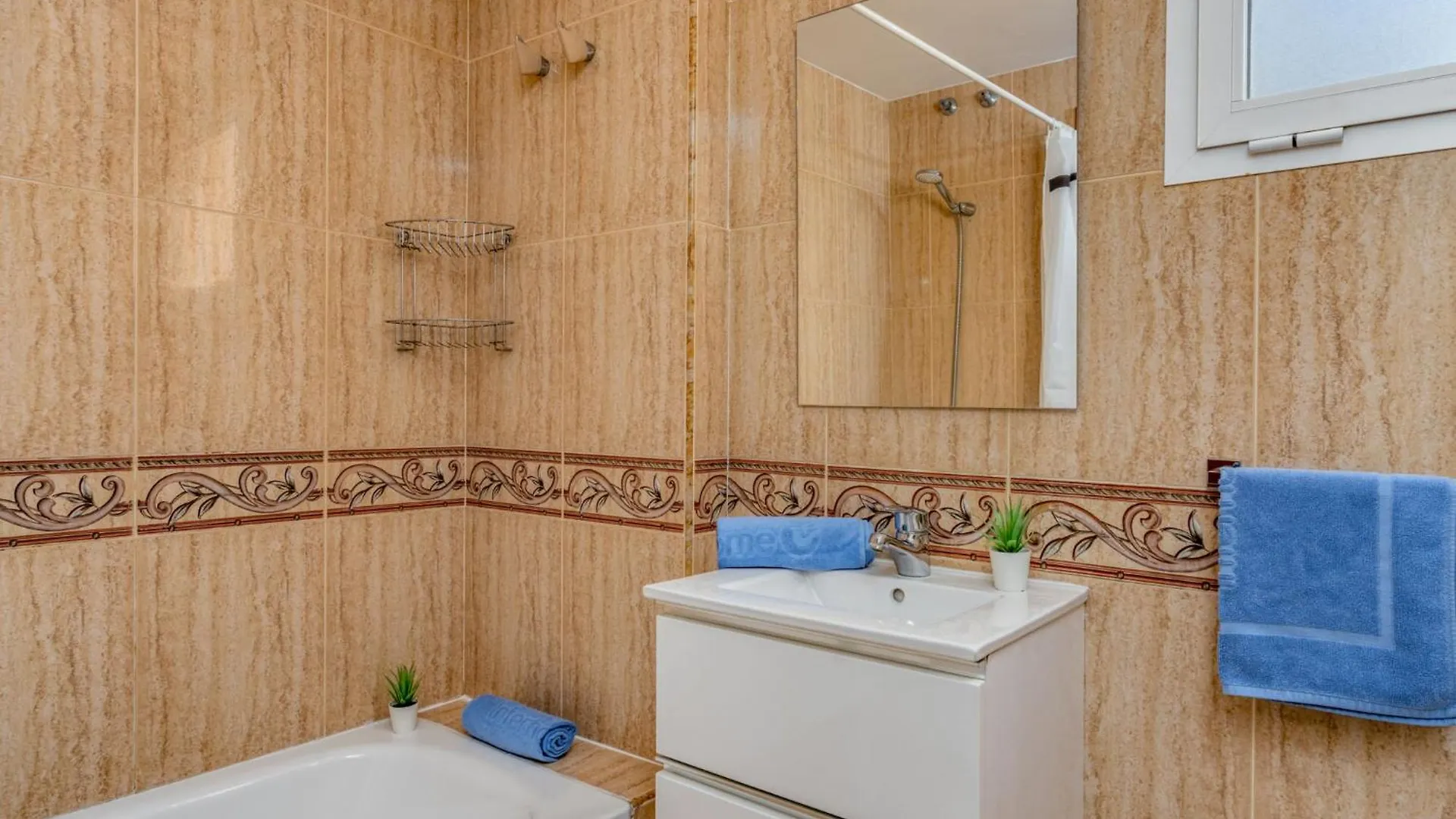 Apartment Los Nadales By Interhome 贝纳尔马德纳 西班牙