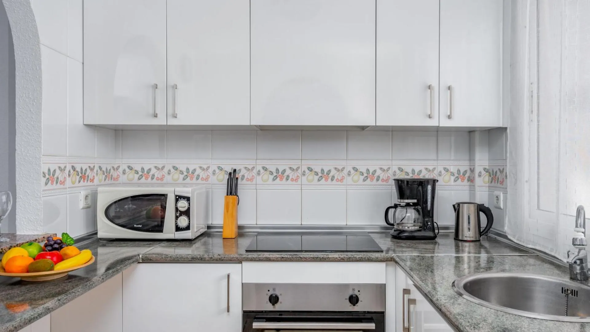 Apartment Los Nadales By Interhome بينالماذينا 0*,